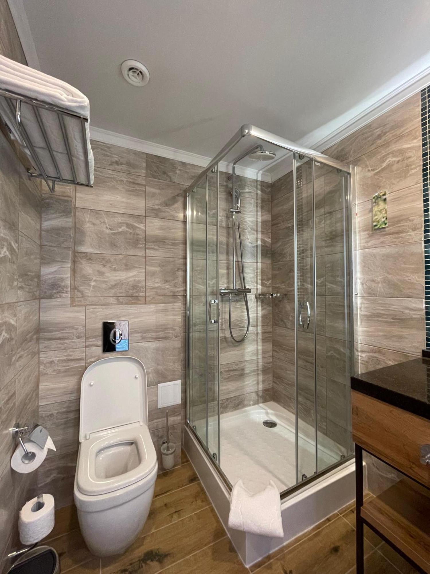 Wyndham Garden Burabay Hotel Room photo