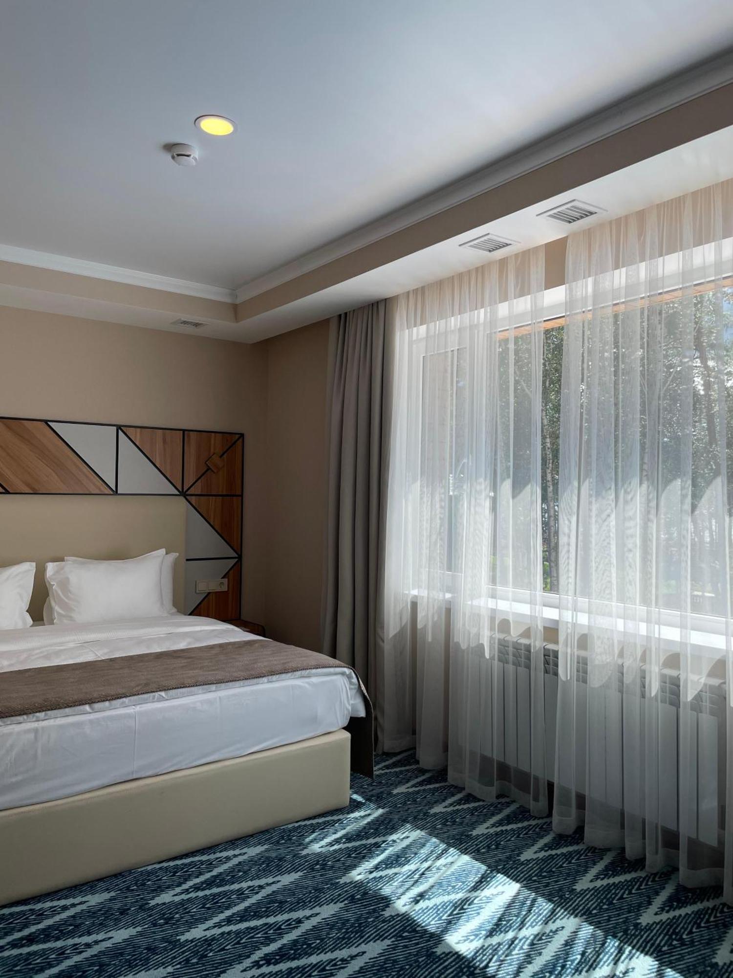 Wyndham Garden Burabay Hotel Room photo
